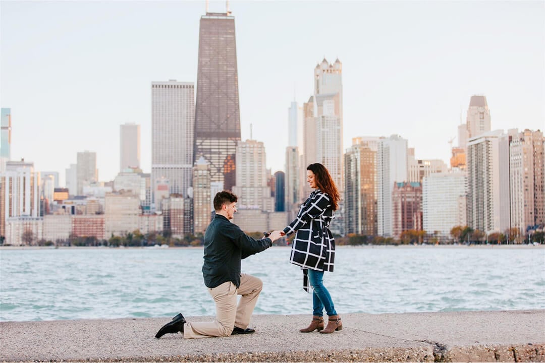 North Avenue Beach es uno de los mejores lugares de Chicago para pedir matrimonio.
