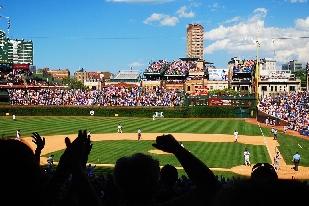 Visite Chicago durante 3 días y asista a un partido en el Wrigley Field. 